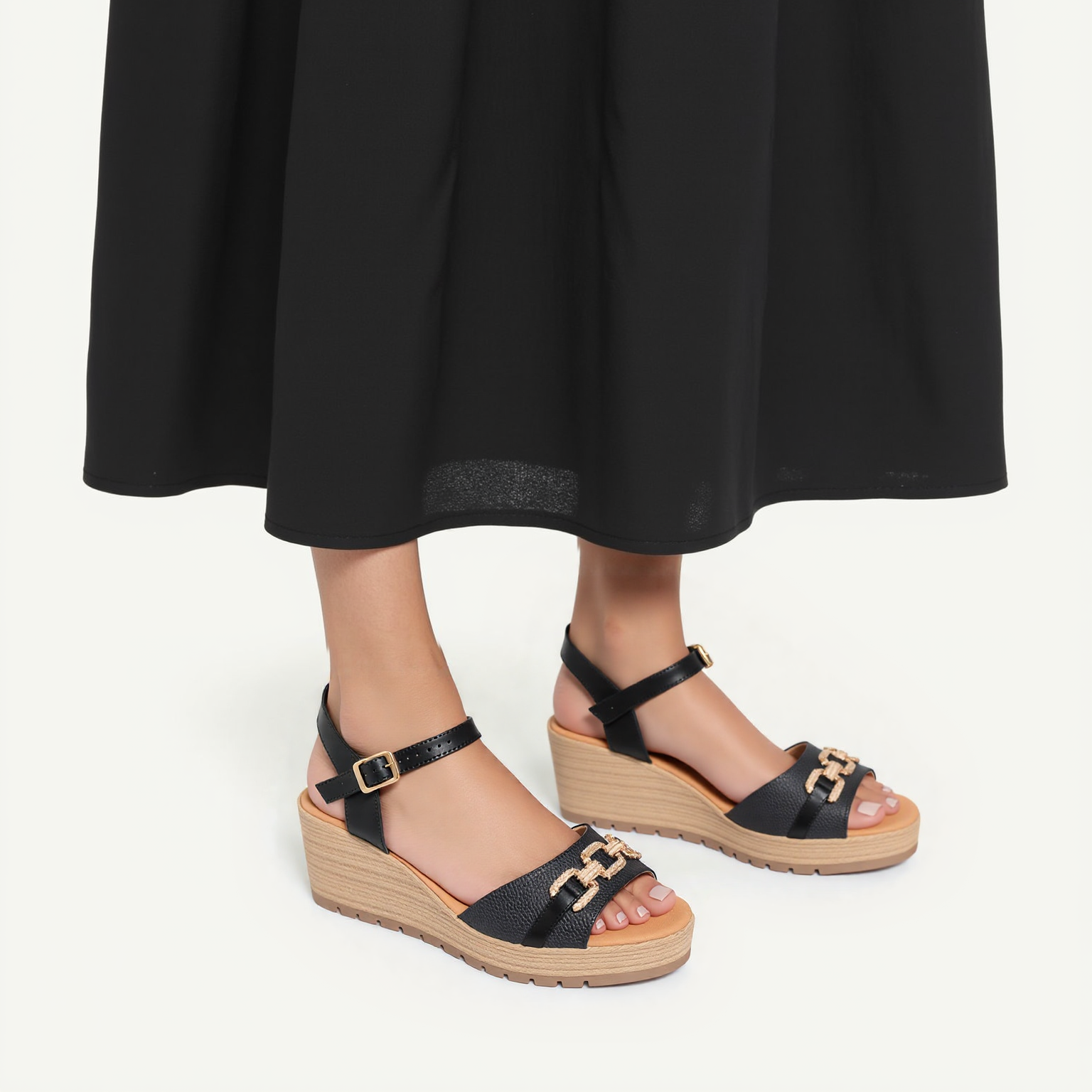 Czarne sandały damskie eleganckie buty na koturnie Sharini