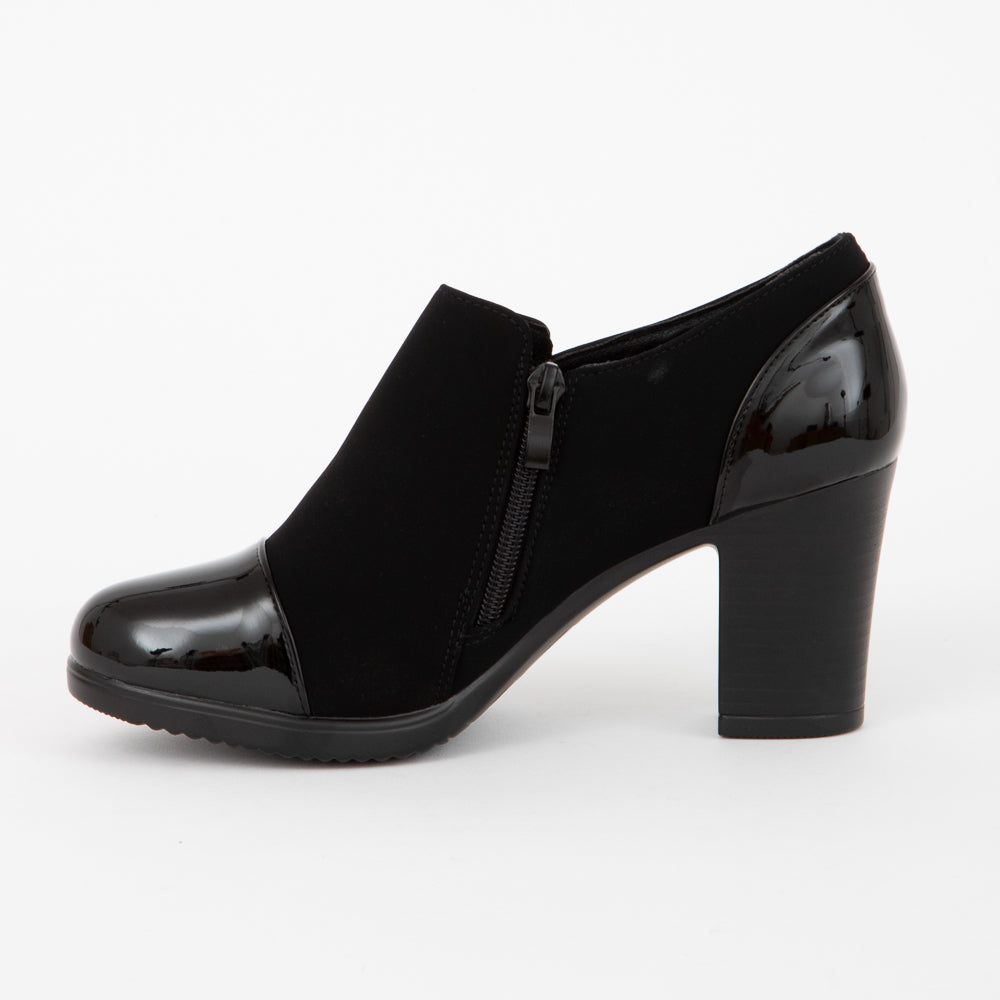 Czarne półbuty damskie eleganckie buty na słupku Ringala