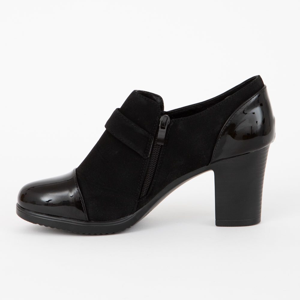 Czarne półbuty damskie eleganckie buty na słupku Dinalva lakierowane