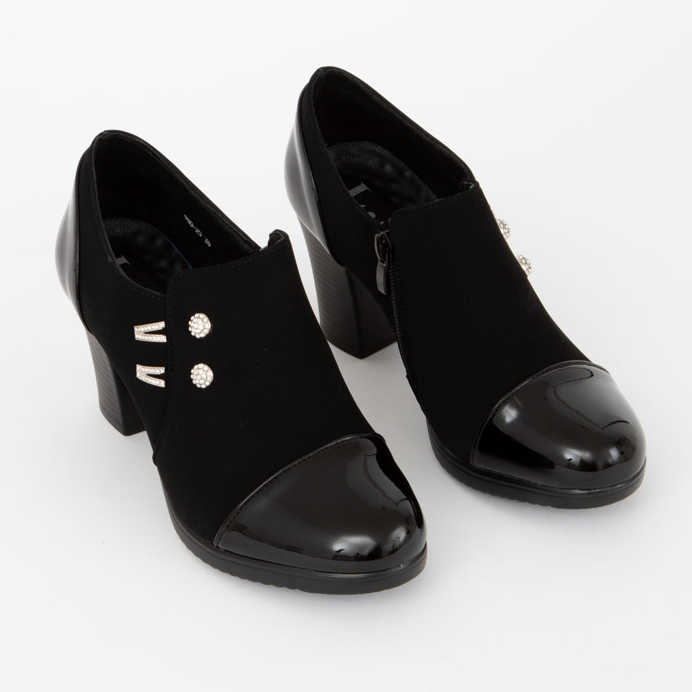 Czarne półbuty damskie eleganckie buty na słupku Ringala